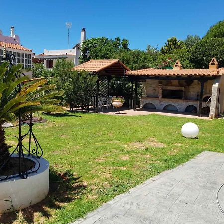 Casa Denva Villa Kalivia Thorikou Екстериор снимка