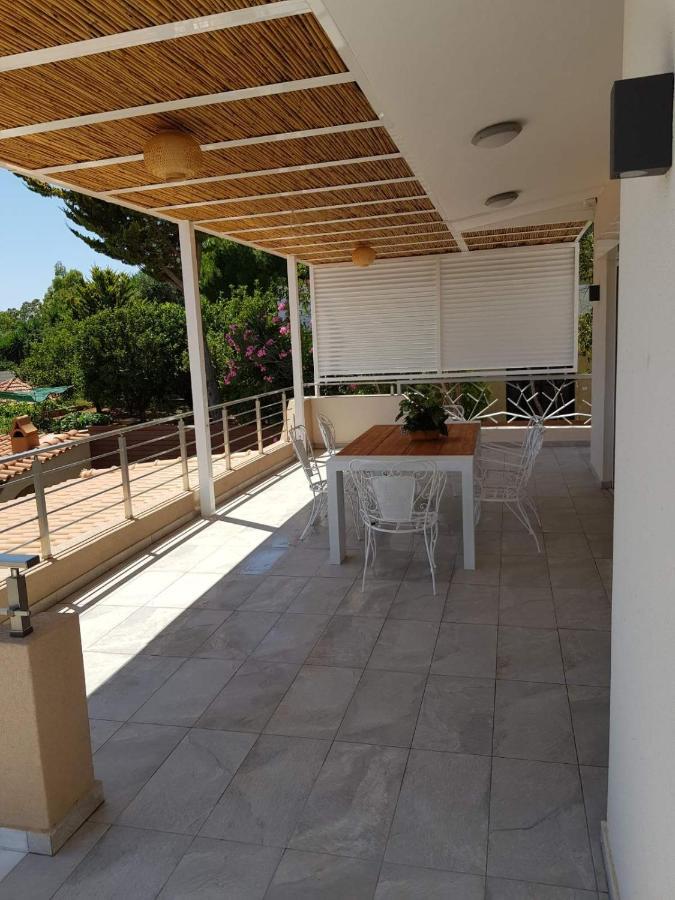 Casa Denva Villa Kalivia Thorikou Екстериор снимка