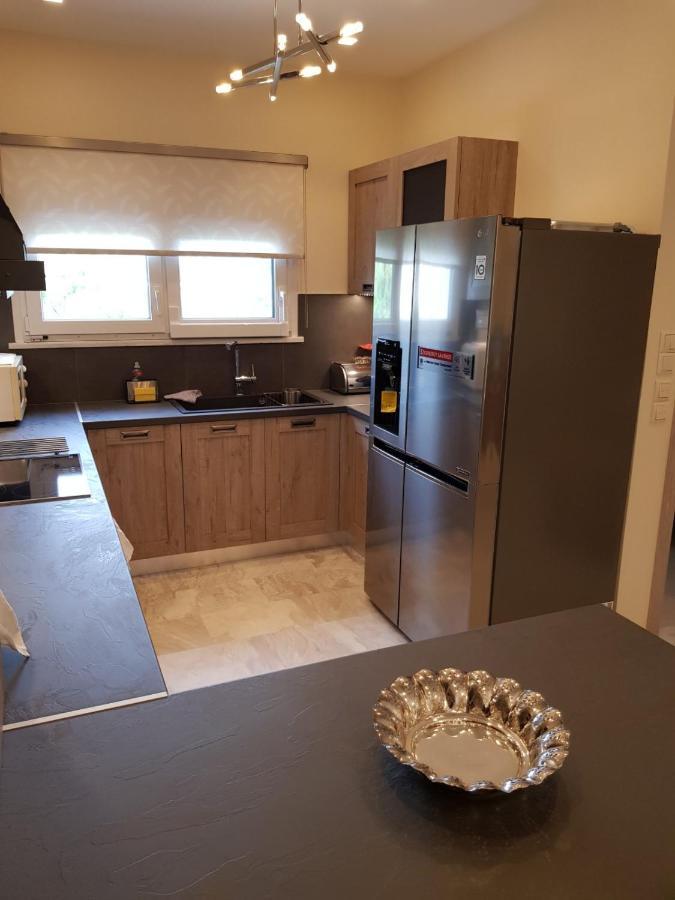 Casa Denva Villa Kalivia Thorikou Екстериор снимка